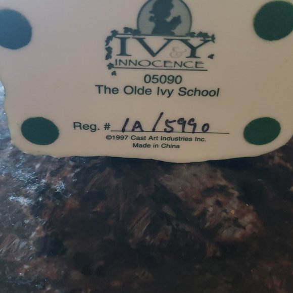 Ivy & Innocence The Olde Ivy School 6 x 3” 05090 1997 - Picture 3 of 5